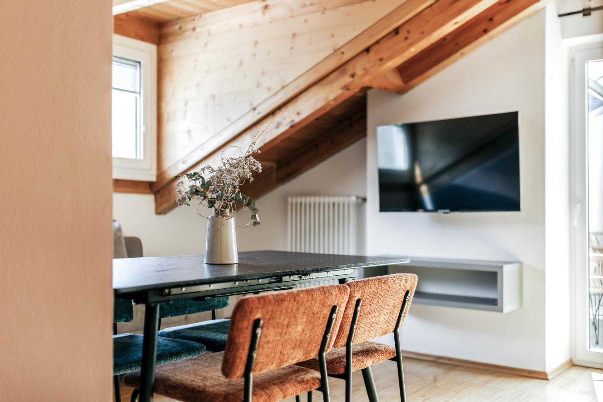 Residence Montani Laces Luaran gambar