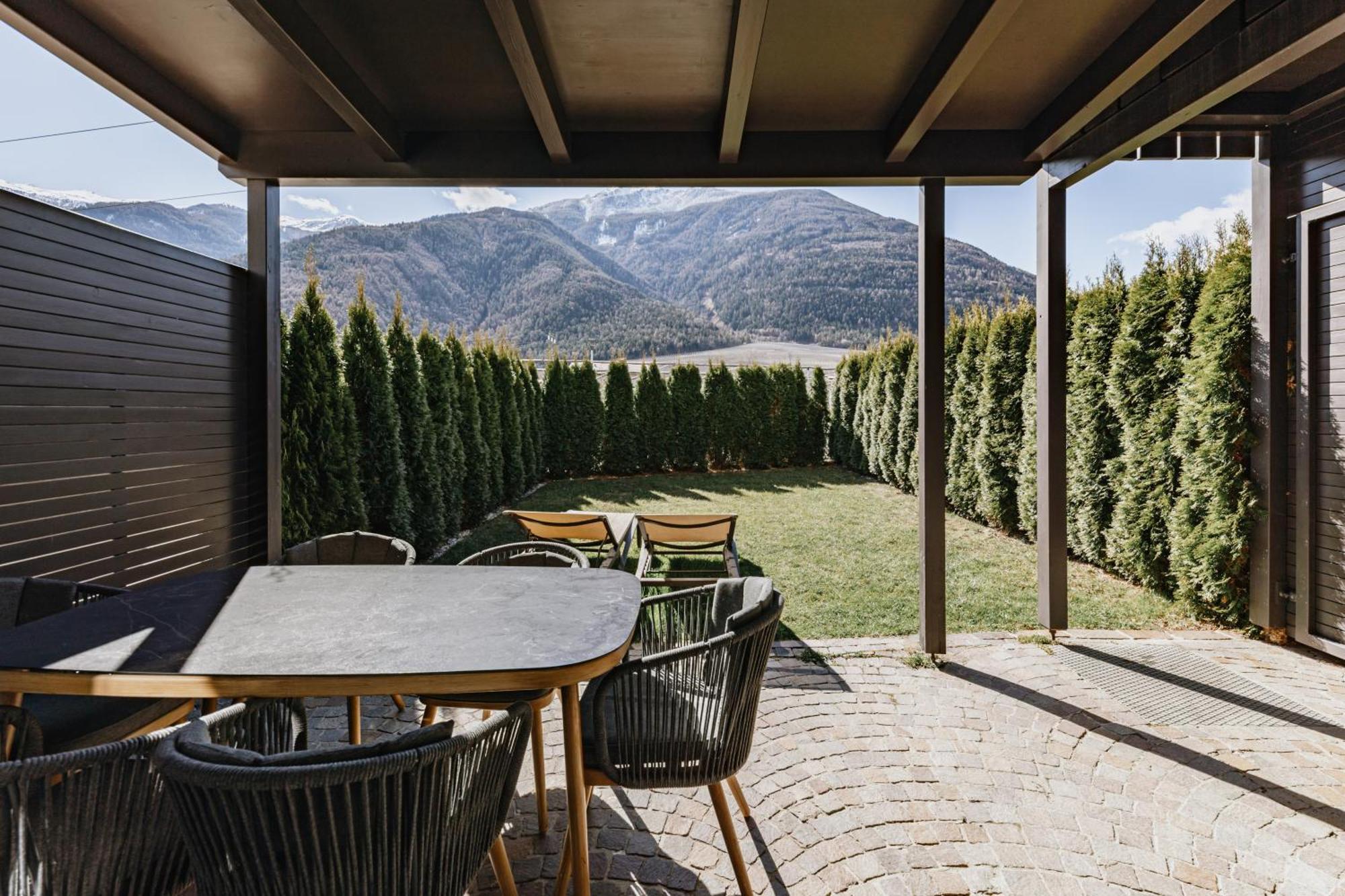 Residence Montani Laces Luaran gambar