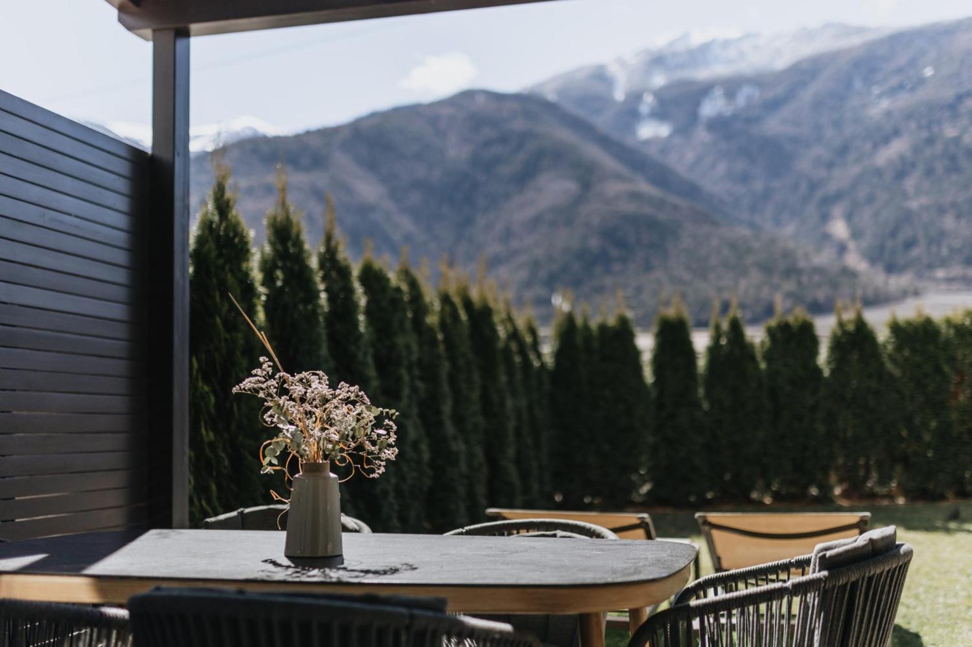 Residence Montani Laces Luaran gambar